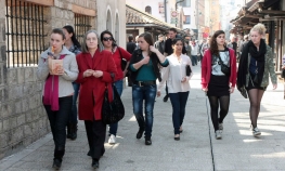 Nelegalni vodiči zbunjuju turiste
