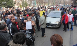 Demonstranti blokirali raskrsnicu kod Higijenskog zavoda