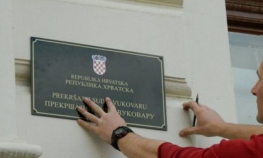 Ponovo razbijena dvojezična tabla