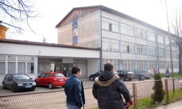 Dim za nekoliko sekundi zahvatio spavaonice, vaspitač spasio đake