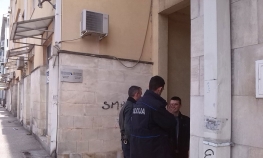 Iznuđivali novac od stranaca