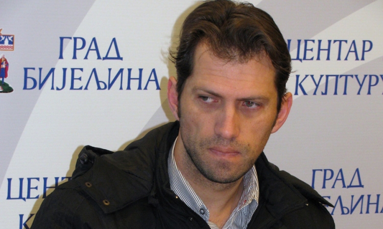 Komplikovana procedura preregistracije
