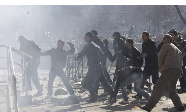 U protestima povrijeđeno 219 osoba
