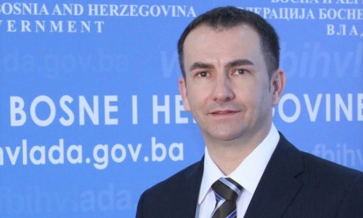 Zapaljena vikendica ministra Sanjina Halimovića