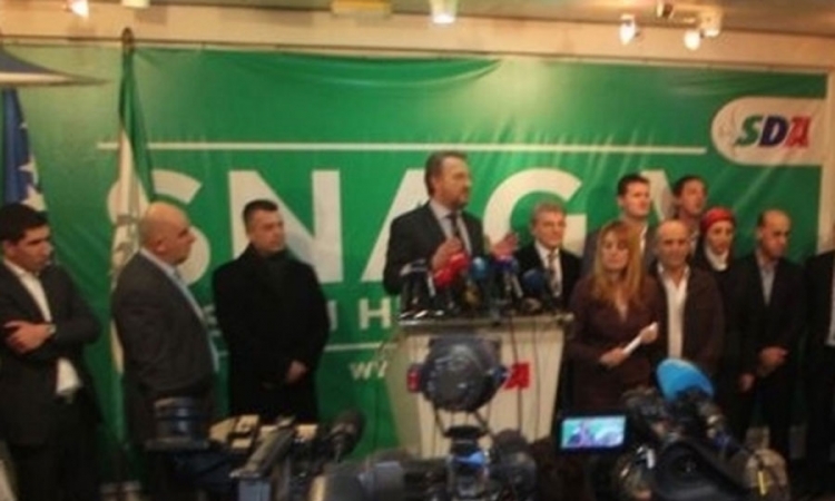 SDA: Vanredni izbori i Radončićeva ostavka