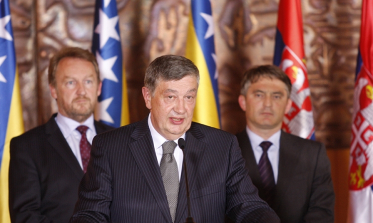 Radmanović: Odluka o opozivu Pećanca destruktivna po vitalni interes RS