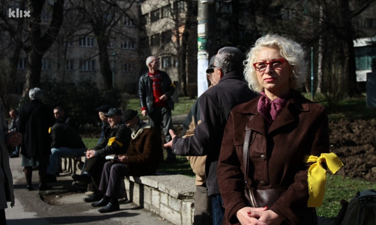 Građani i danas ispred zgrade Predsjedništva BiH