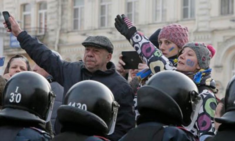 Kijev: Demonstranti napustili gradsku vjećnicu