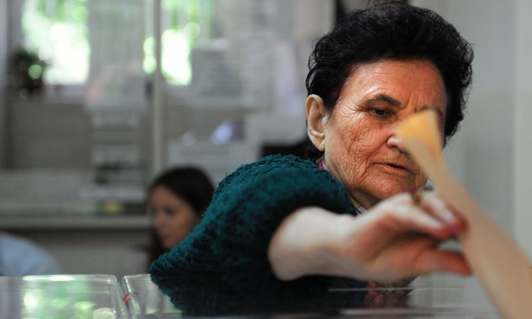 Do 15.00 časova glasalo 52 odsto birača