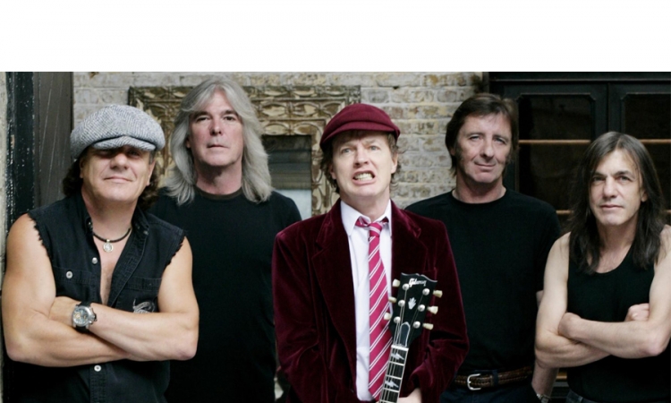AC/DC u maju ponovo ulaze u studio