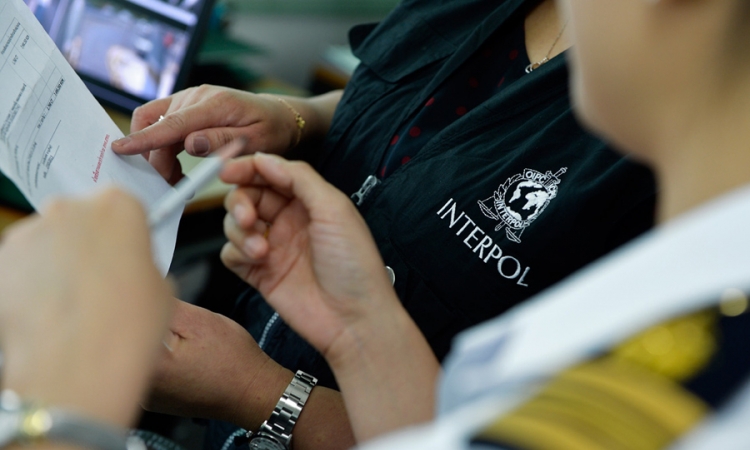 Interpol traga za 141 državljaninom BiH, prepoznajete li nekoga?
