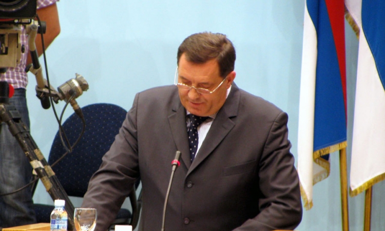 Dodik: Šarović i Paravac nikada nisu pokrenuli pitanje zaštite vitalnog interesa
