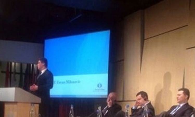 Dačiću potreban "prevodilac" dok Milanović priča?