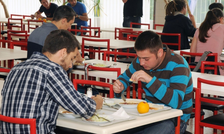Studentima kartice umjesto bonova