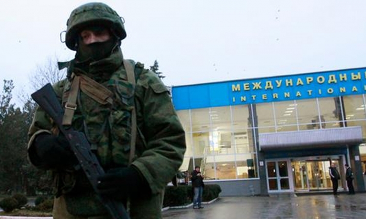 Ruski vojnici okružili ukrajinske graničare u Sevastopolju?
