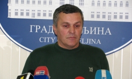 Osam radnika "ni na nebu ni na zemlji"