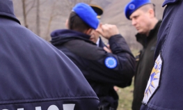 Policija pretresla kući, izuzeli telefone, laptop i novac