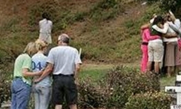 Srušio se dio bine, povrijeđeno najmanje 25 učenica