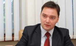 Košarac: Nadležnosti RS neki bi prodali za mrvice vlasti