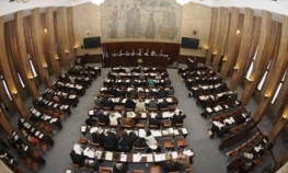 DS se podijelio u Skupštini Vojvodine