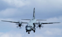 Srušio se teretni avion u Indiji