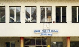 Dom zdravlja Bratunac dobio stomatološki aparat