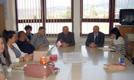 Mutabdžija upoznat s problemima u šipovskim školama