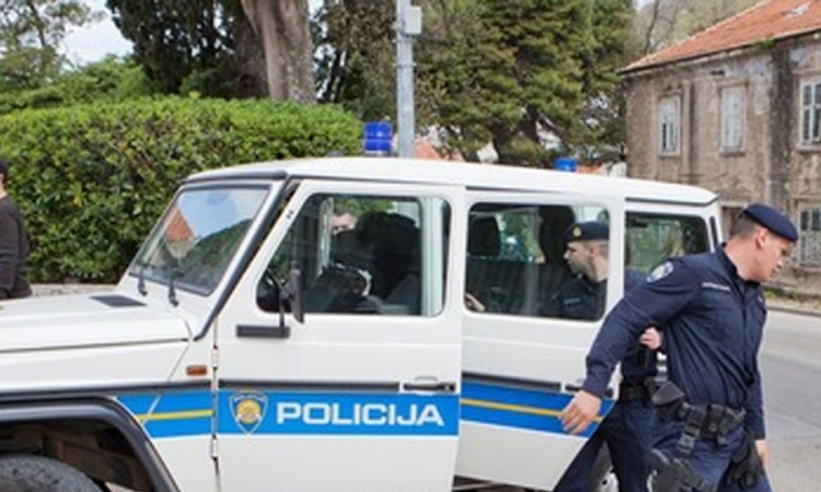 USKOK ušao u prostorije Grada Knina