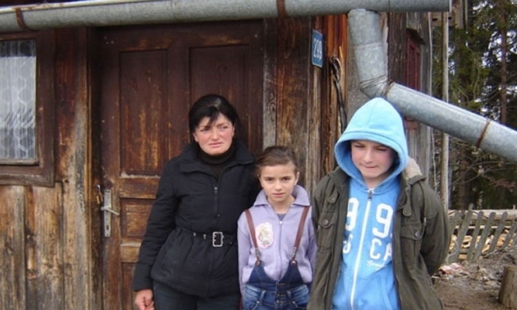 Medvjed pred kućom napravio krvavi pir