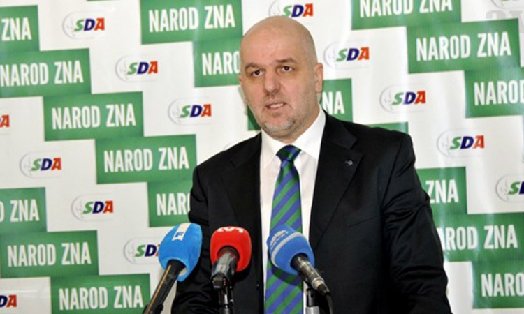 Amir Zukić: Tihić odobrio smjene