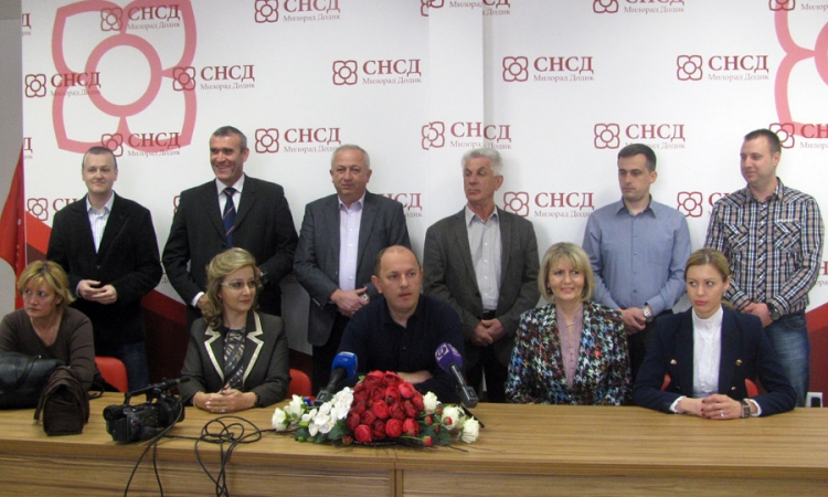 SNSD: Vučurević treba da radi, a ne da ponavlja gluposti