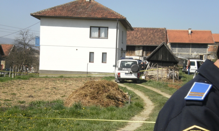 Pljačkaši svezali pa ubili vlasnika kuće