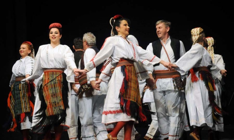 Aplauzi za "Maslešu" i goste iz Srbije