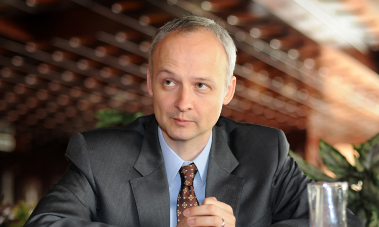 Aron Švebel: Podrška projektima povezivanja ljudi
