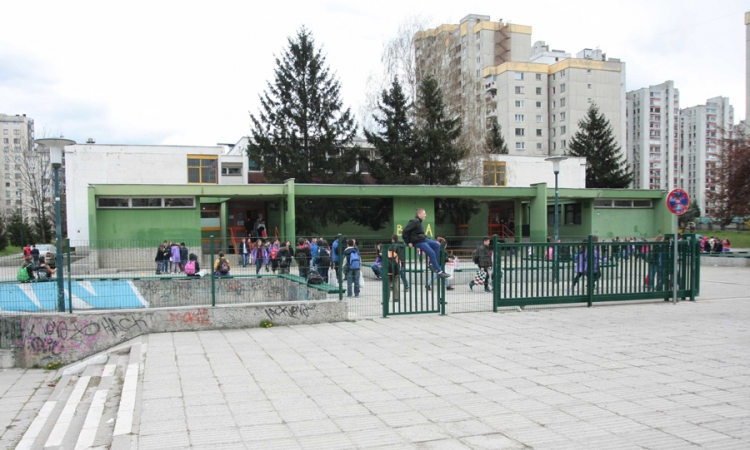 Majka zlostavljala sina, učiteljica otkrila povrede