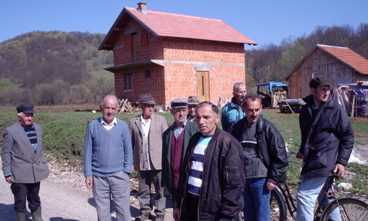 Zaboravljeno selo na "ničijoj zemlji"