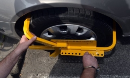 Vozač iz BiH u Beogradu isjekao lisice na automobilu