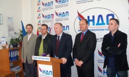 NDP tvrdi da njihov klub dobija nove poslanike