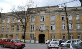 Stariji muškarac preminuo ispred Ministarstva odbrane BiH