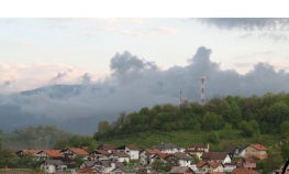 Crni oblak nad planinom Ozren