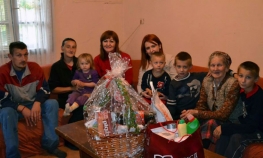  Pomoć za socijalno ugrožene porodice u Zvorniku
