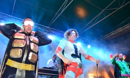 Sedmočasovni rep spektakl
