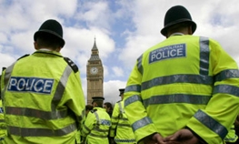 Troje mrtve djece pronađeno u kući u Londonu