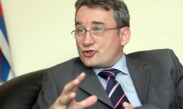 Bosić: Lažna slika o trećem, neutralnom političkom bloku