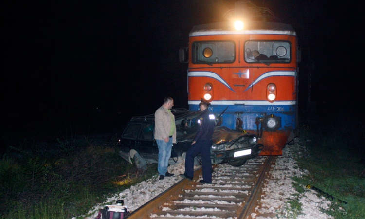Voz pokupio automobil kod Modriče, nastradao vozač