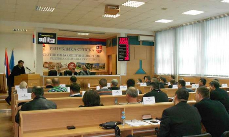 Mehmedović novi predsjednik, Grujić nezavisni poslanik