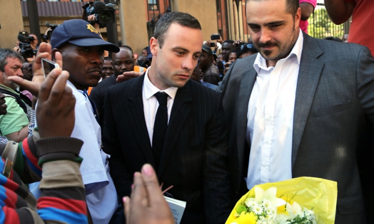 Pistorijus tvrdi da nije čuo krike Rive Stinkamp
