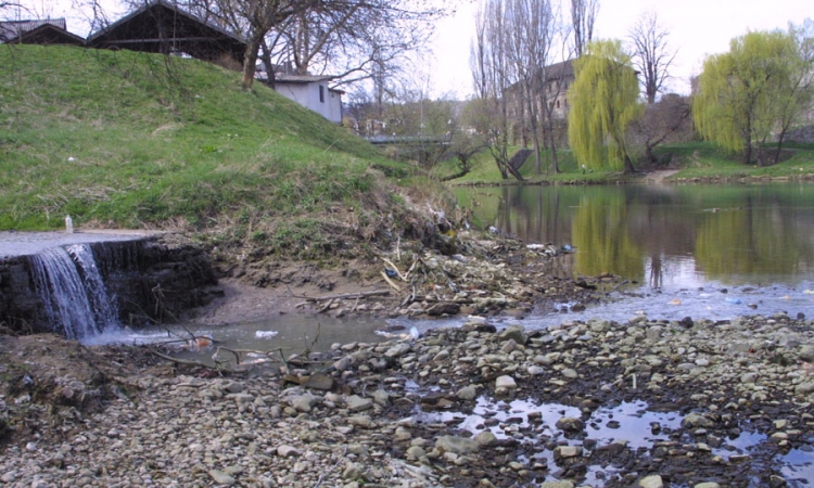 Vrbas zagađen na 307 lokacija