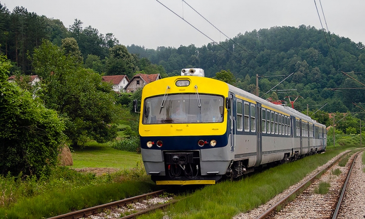 Žena poginula u naletu voza u Sarajevu