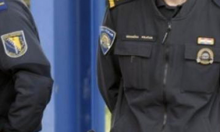 Otpušten iz službe zbog krađe u samoposluzi